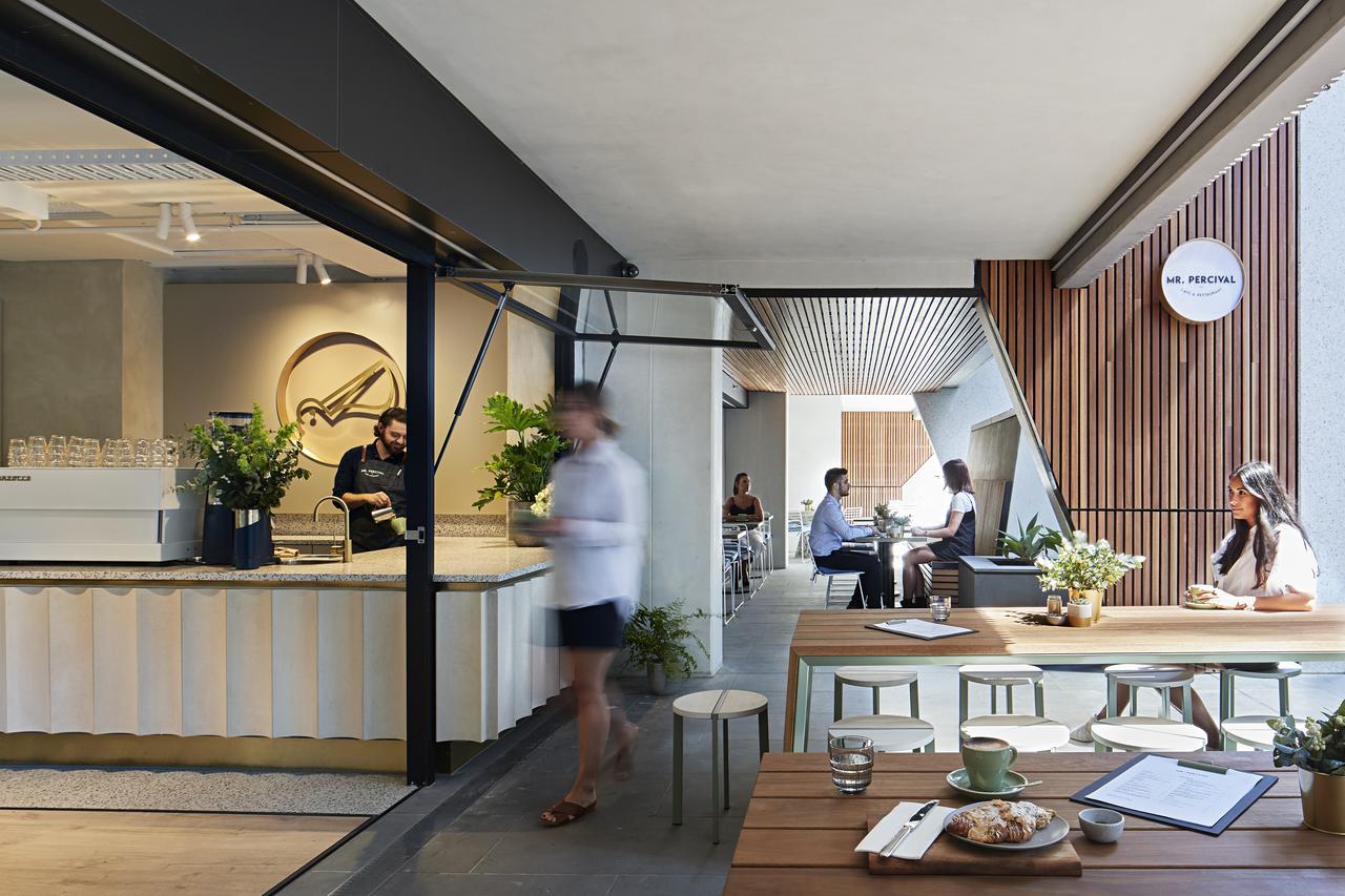 Tyrian Albert Park Lake Melbourne Bagian luar foto The interior of the café